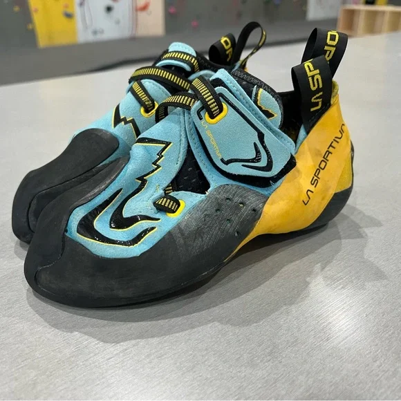 Sportiva クライミングシューズ 黒/黄 38(山岳金物店 / La Sportiva クライミングシューズ 黒/黄 38(山岳金物店 / La